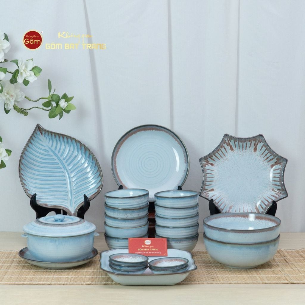 Bộ Bàn Ăn 10 Người (23 món) Men Biển Xanh Kim Sa