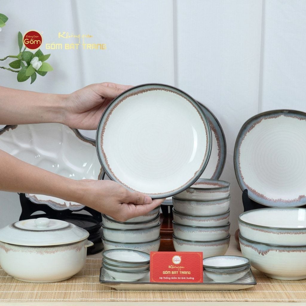 Bộ Bàn Ăn 4 Người (10 món) Men Ngọc Trai