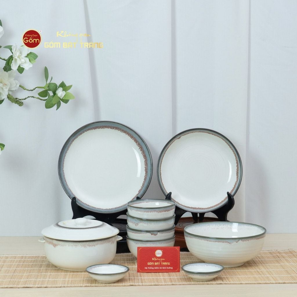 Bộ Bàn Ăn 4 Người (10 món) Men Ngọc Trai