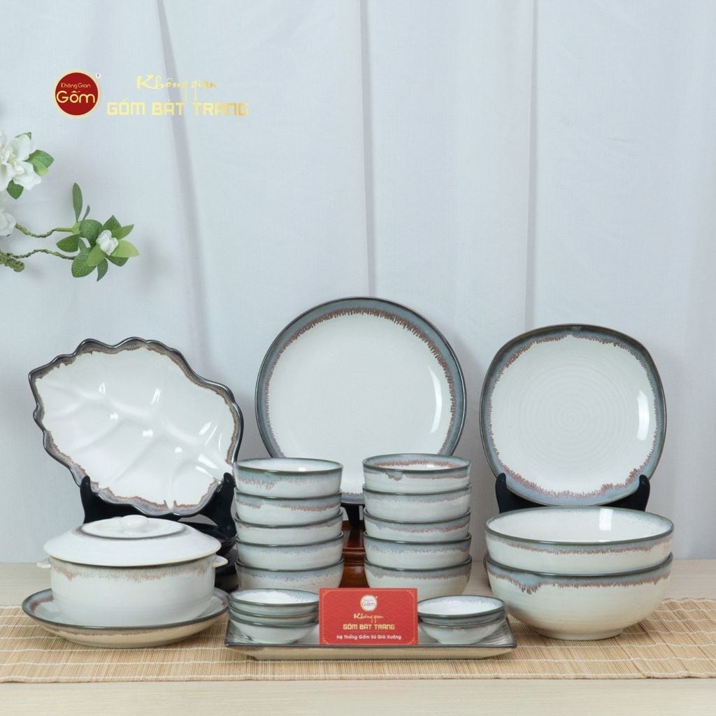 Bộ Bàn Ăn 10 Người (23 món) Men Ngọc Trai