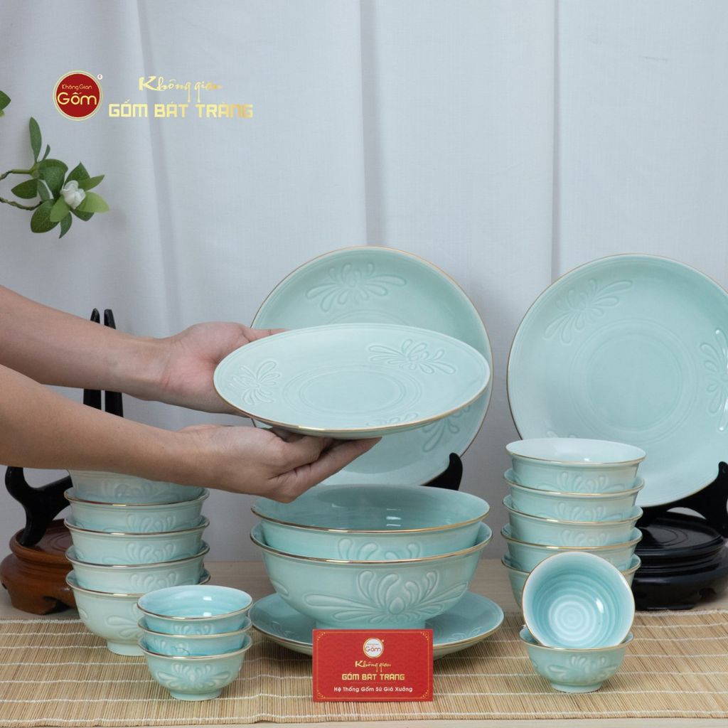 Bộ Bàn Ăn 6 Người (11 Món) Men Ngọc Vân Hoa Cúc Kẻ Vàng