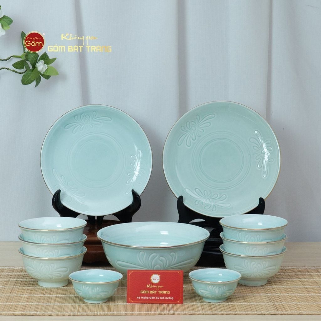 Bộ Bát Đĩa Men Xanh Ngọc Hoa Cúc Kẻ Vàng