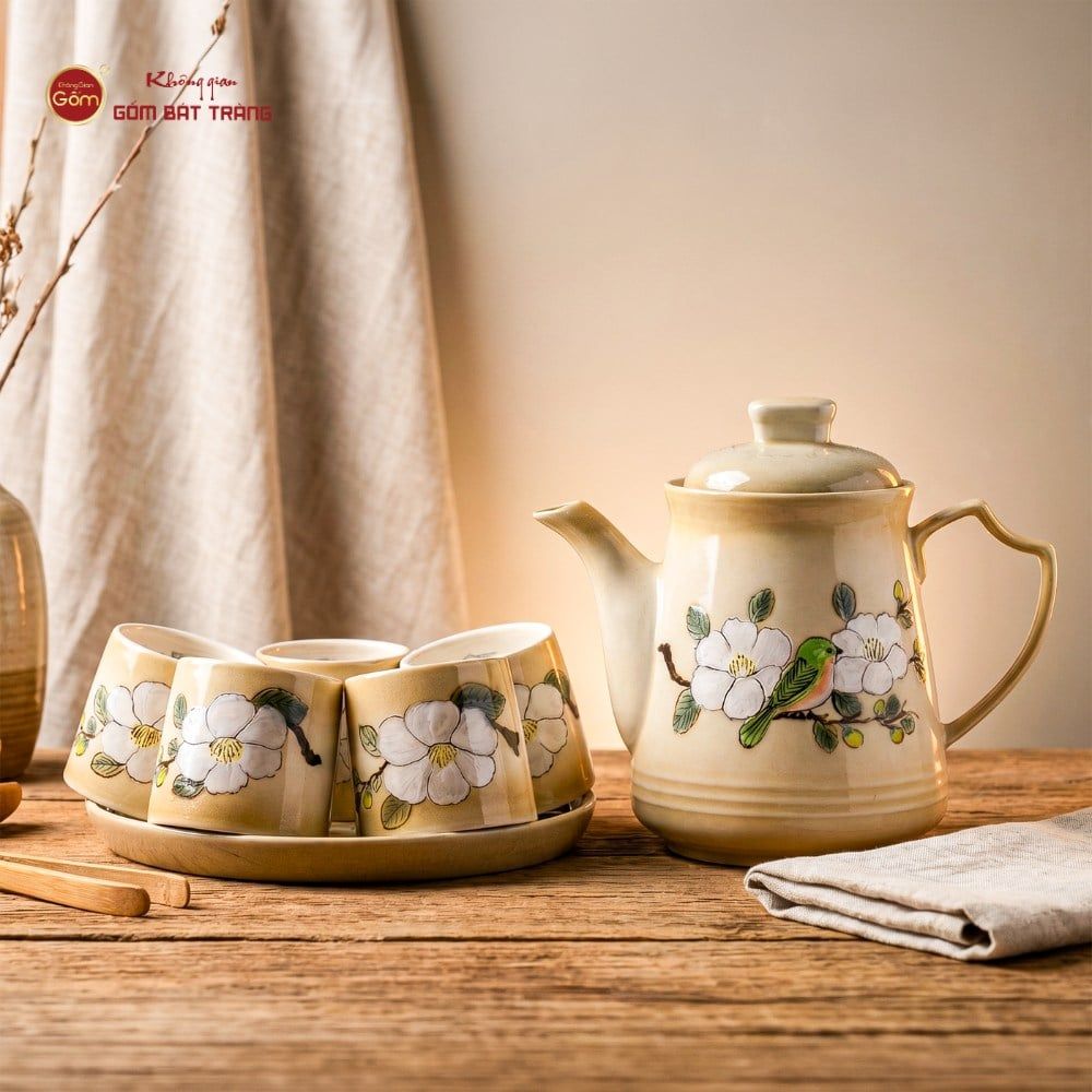 Bộ Bình Nước Dáng Ống Vẽ Hoa Mai