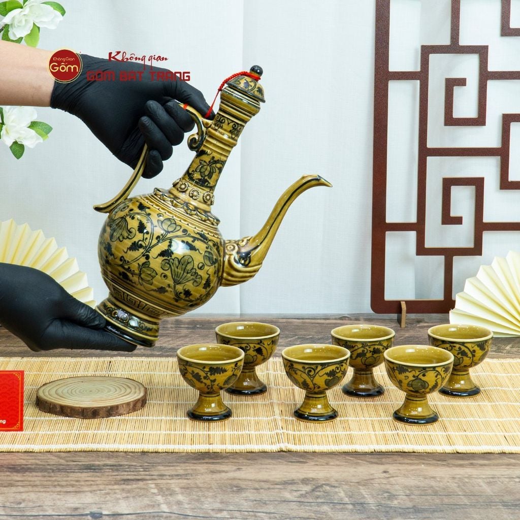 Bộ Bình Rượu Vẽ Tay Hoa Sen Dây