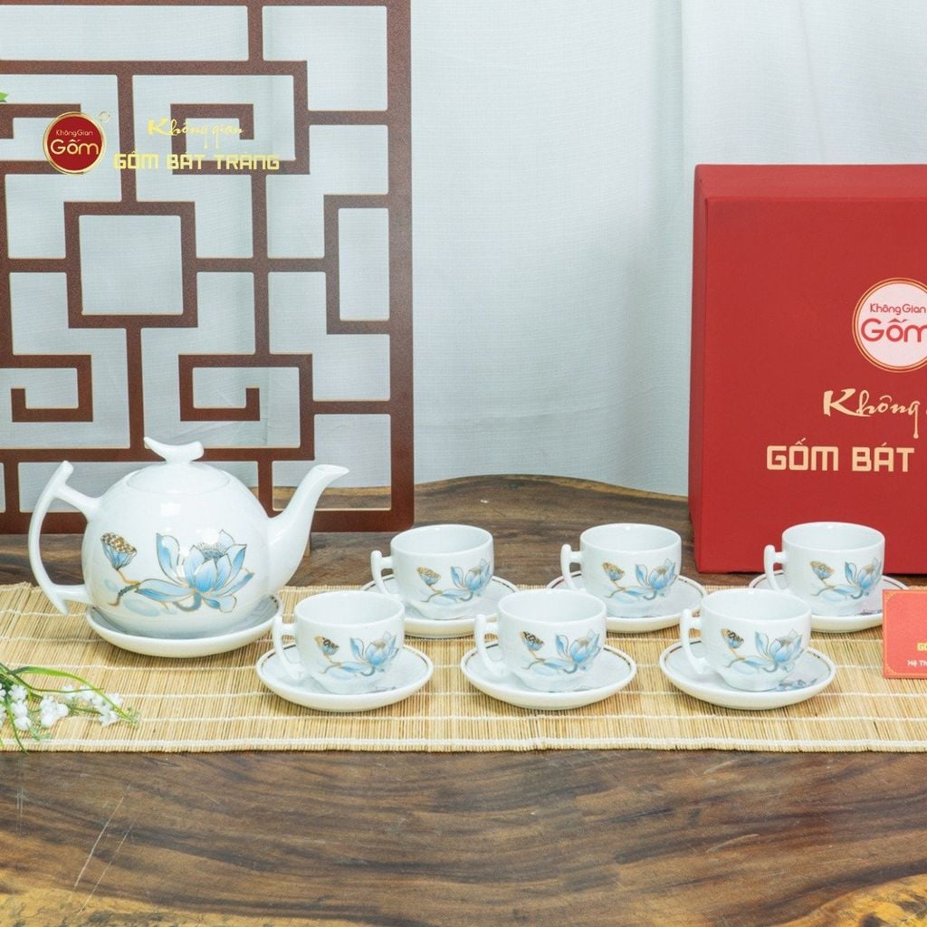 Bộ Trà Bưởi Cành Hoa Sen Xanh Vẽ Vàng