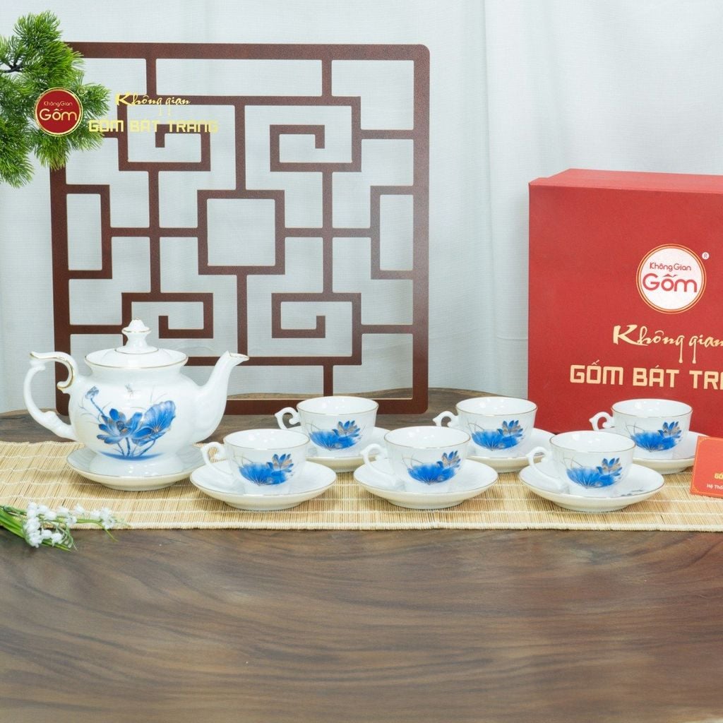 Bộ Trà Đài Các Sen Chuồn Kẻ Vàng