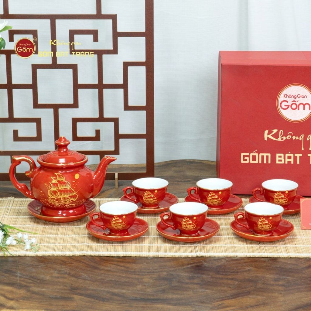 Bộ Trà Men Đỏ Vẽ Vàng (Nhiều mẫu)