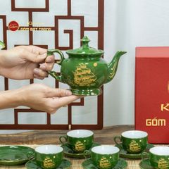 Bộ Trà Men Lục Đài Các Thuận Buồm Xuôi Gió Vẽ Vàng
