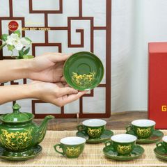 Bộ Trà Men Lục Đài Các Hoa Sen Vẽ Vàng