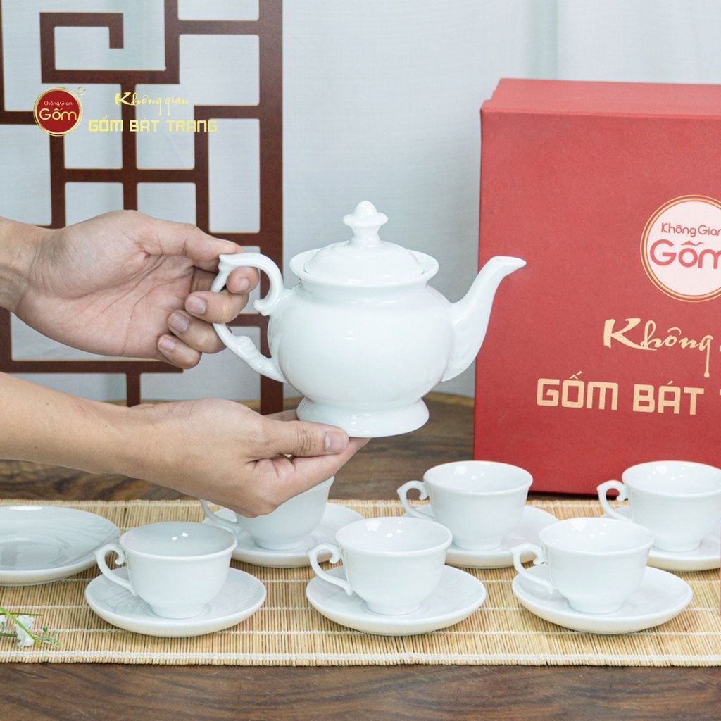 Bộ Trà Men Trắng Đài Các