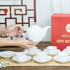 Bộ Trà Men Trắng Mẫu Đơn Ly Lượn Vẽ Vàng