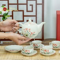 Bộ Trà Men Trắng Mẫu Đơn Vẽ Hoa Sen Màu