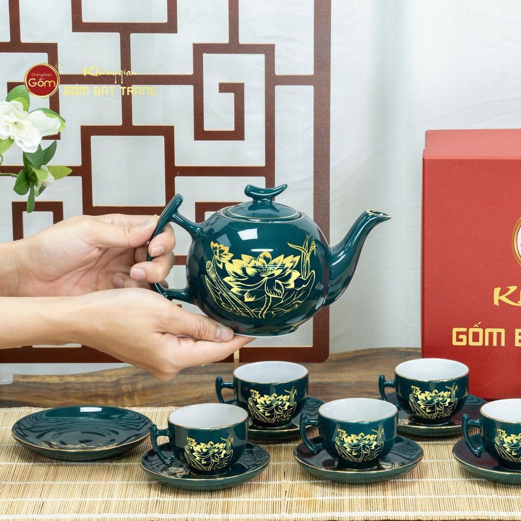 Bộ Trà Men Xanh Lam Bưởi Cành Hoa Sen Vẽ Vàng
