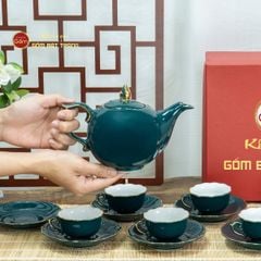 Bộ Trà Men Xanh Lam Mẫu Đơn Kẻ Vàng