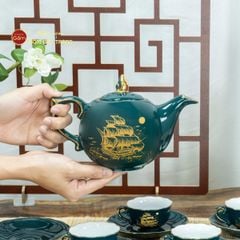 Bộ Trà Men Xanh Lam Mẫu Đơn Thuận Buồm Xuôi Gió Vẽ Vàng