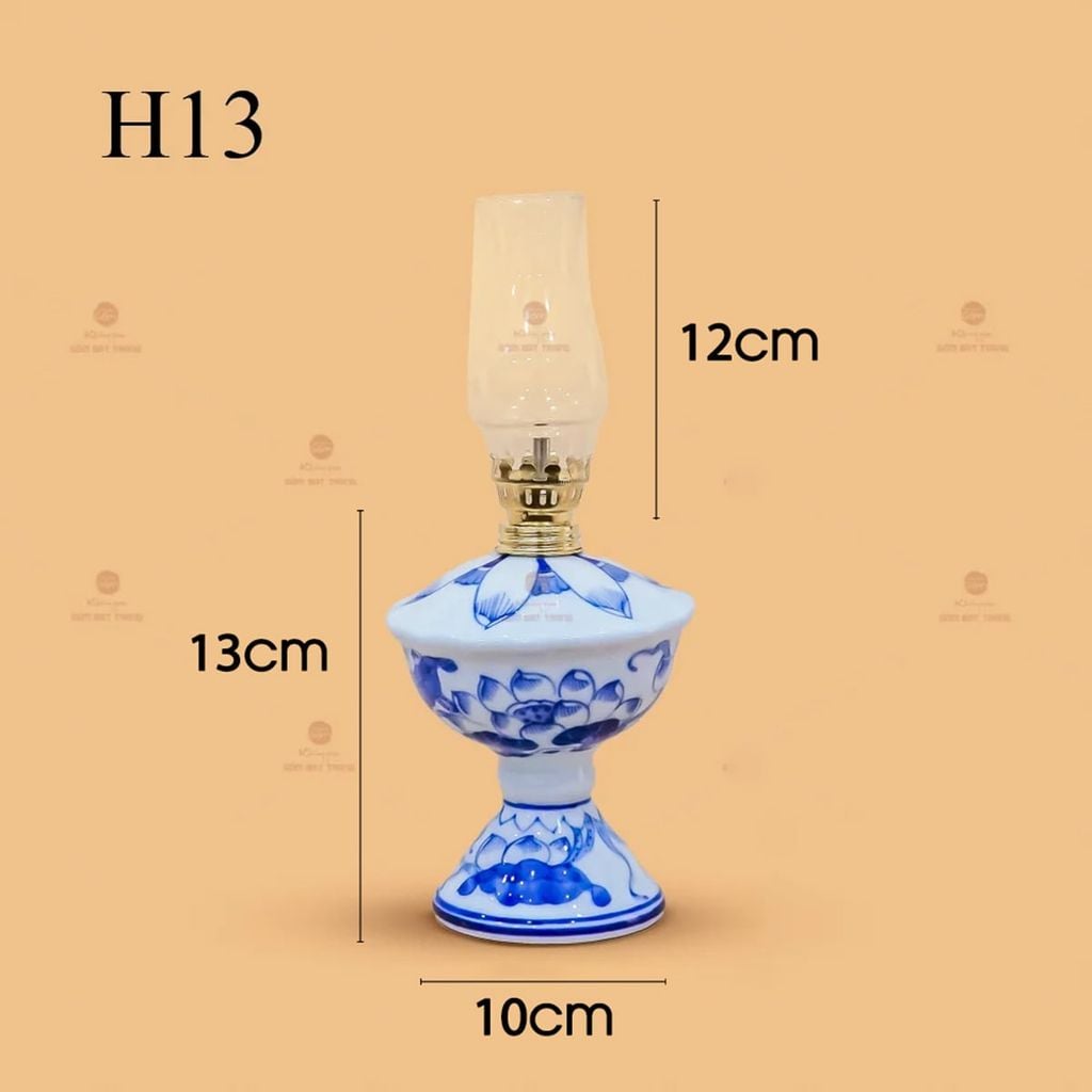 Đèn Dầu Thờ Men Lam Họa Tiết Hoa Sen