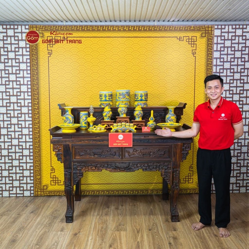 [Set Cơ Bản] Bộ Đồ Thờ Gia Tiên Men Vàng (15 món)