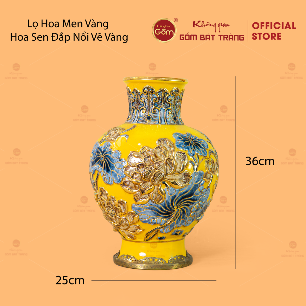 Lọ Hoa Men Vàng Hoa Sen Đắp Nổi Vẽ Vàng