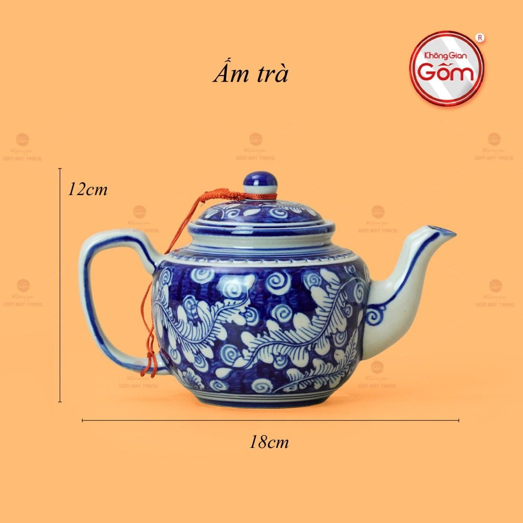 Bộ Ấm Chén Men Lam Vẽ Tay Hoa Lá Dây