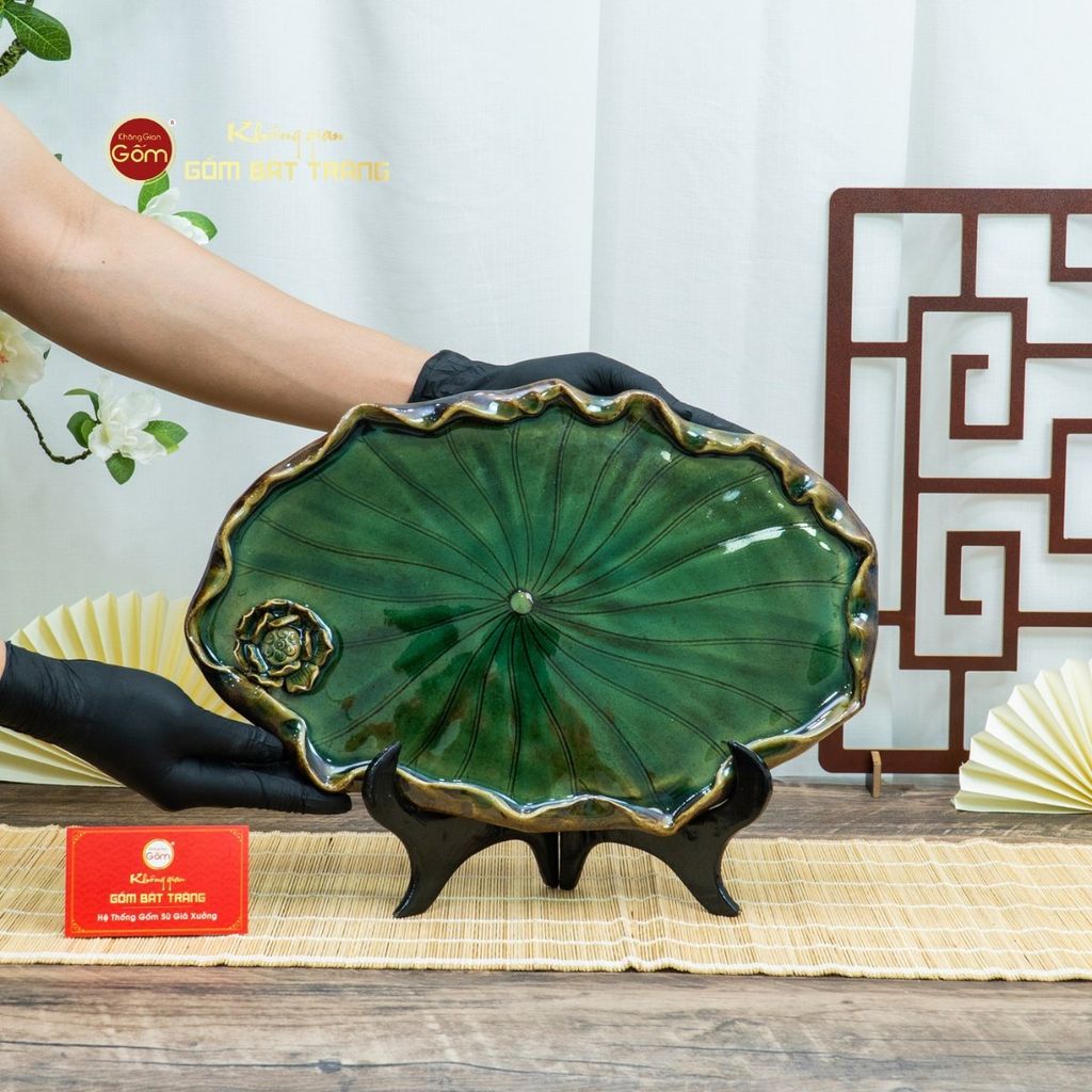 Khay Trà Sen Bầu Dục Xanh Lục