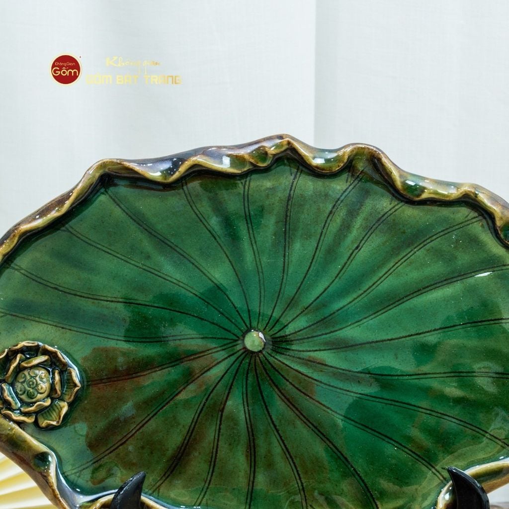 Khay Trà Sen Bầu Dục Xanh Lục