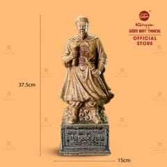 Tượng Hưng Đạo Đại Vương Trần Quốc Tuấn