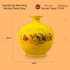 Quả Hút Lộc Men Màu Mã Đáo Thành Công Màu Vẽ Vàng