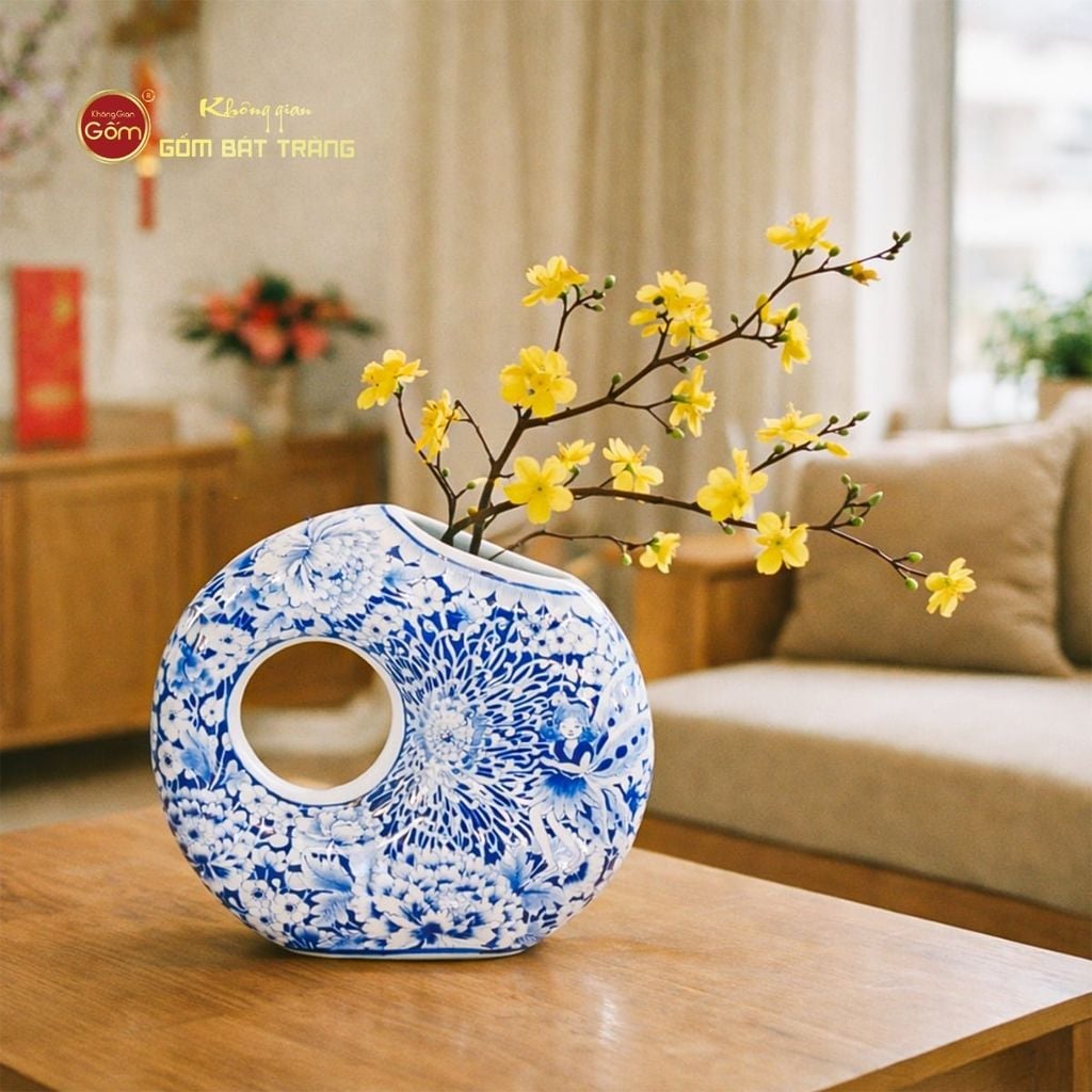 Lọ Hoa Dáng Khuyên Họa Tiết Ngàn Hoa