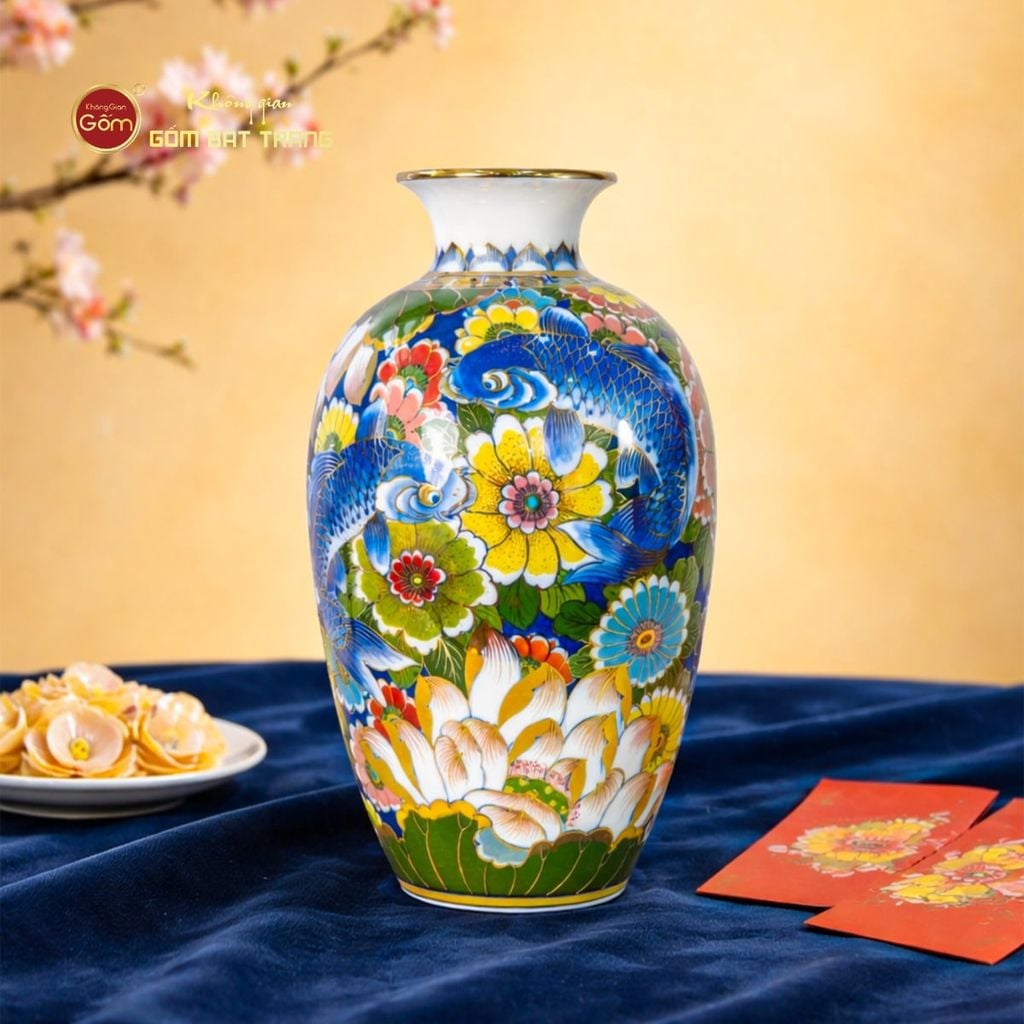 Lọ Hoa Dáng Vò Dưa Hấu Hoa Sen Chép Vẽ Vàng