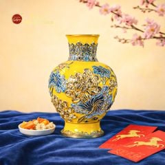 Lọ Hoa Men Vàng Hoa Sen Đắp Nổi Vẽ Vàng