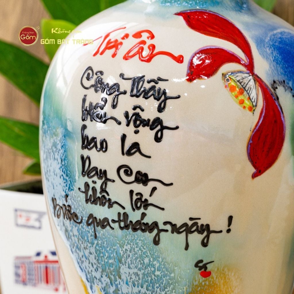 Lọ Đùi Dế Men Chảy Vẽ Thư Pháp