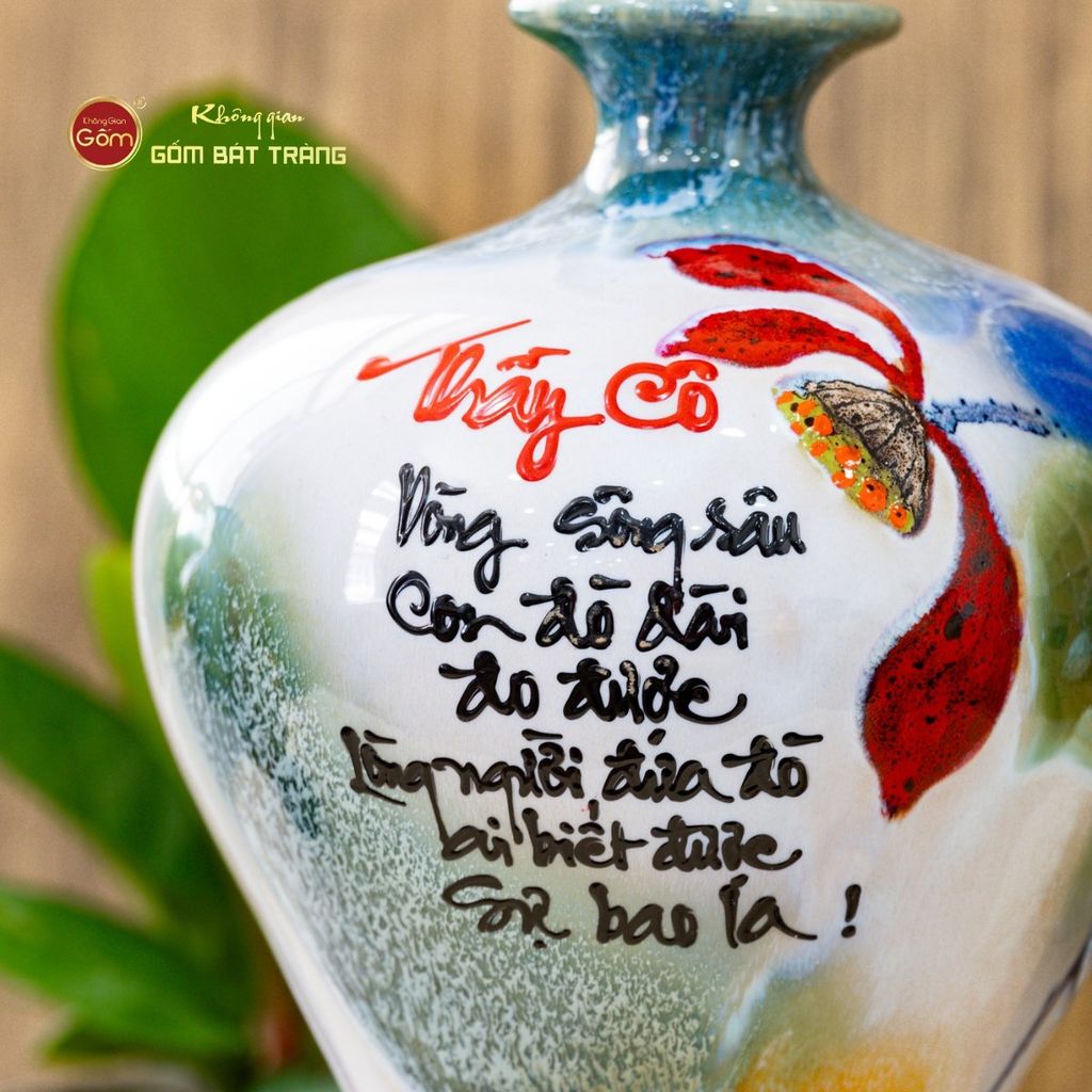 Lọ Tuyết Mai Men Chảy Vẽ Thư Pháp