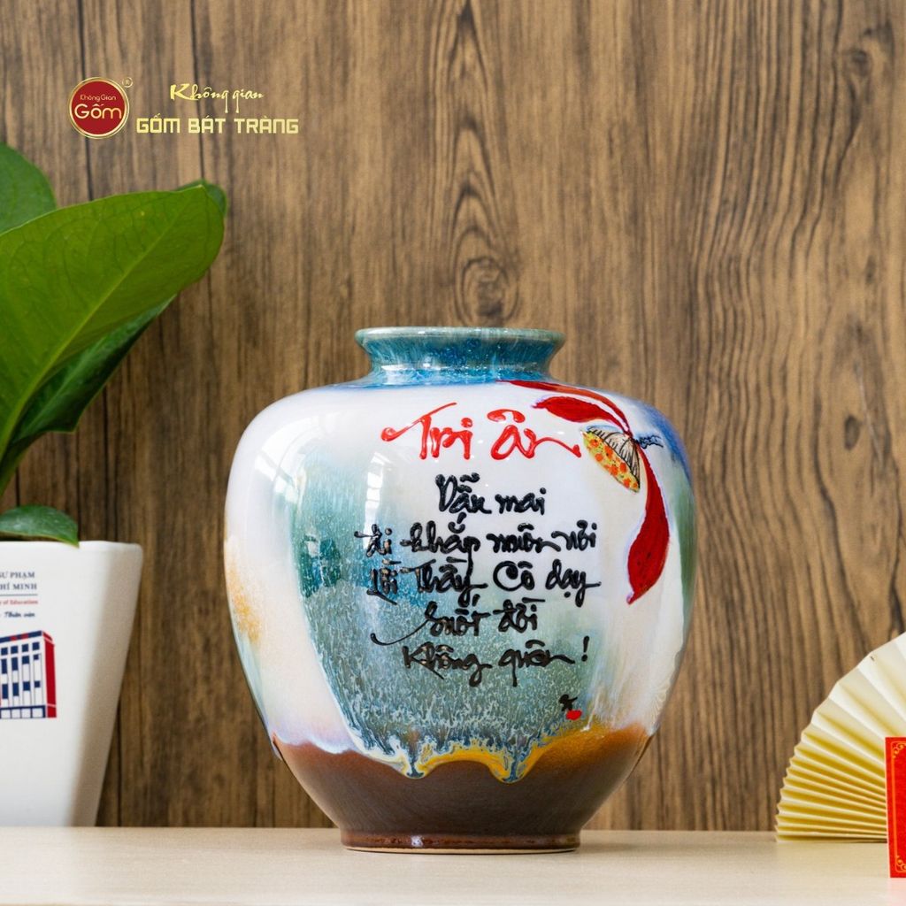 Lọ Vò Vai Ngang Men Chảy Vẽ Thư Pháp