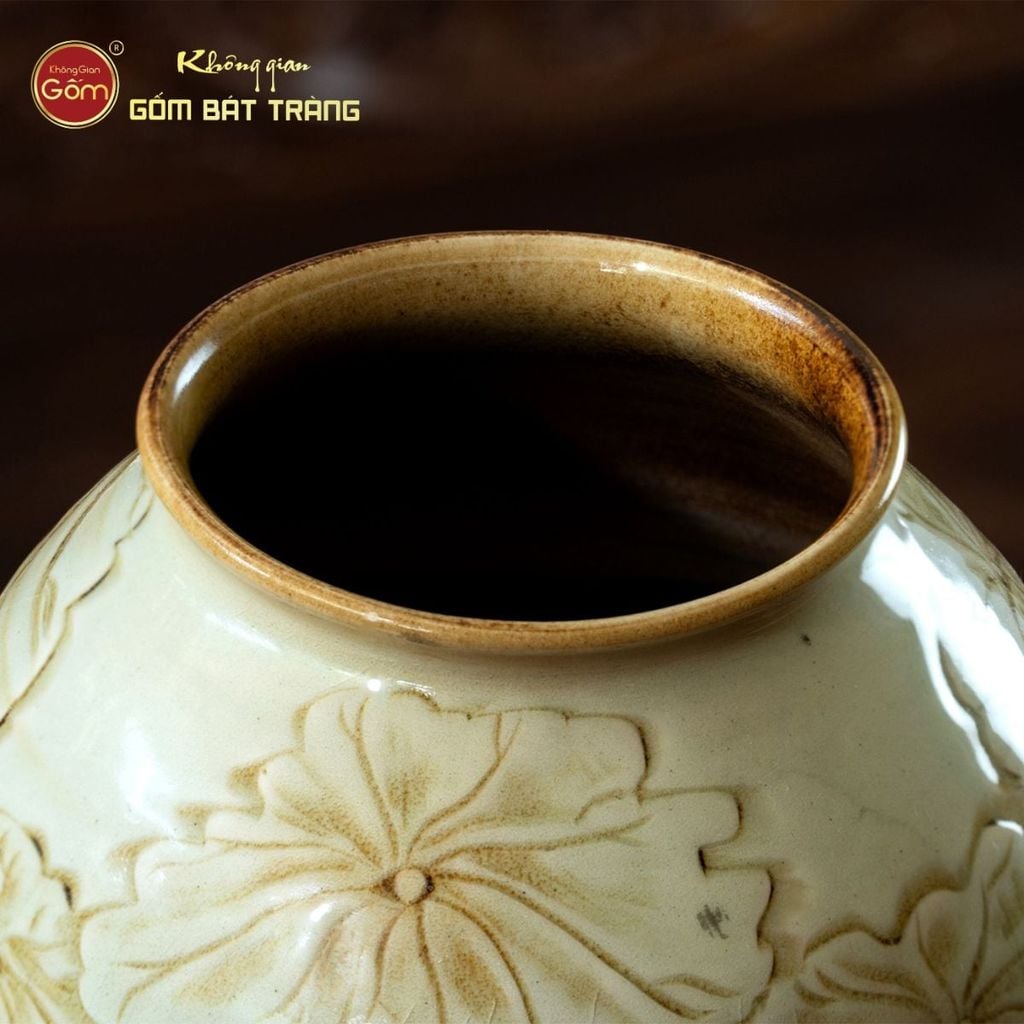 Lọ Hoa Vuốt Tay Kỹ