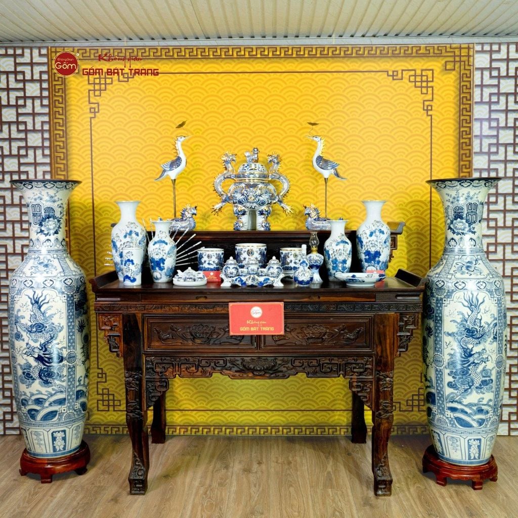 Lộc Bình 1M4 Men Rạn Tứ Linh