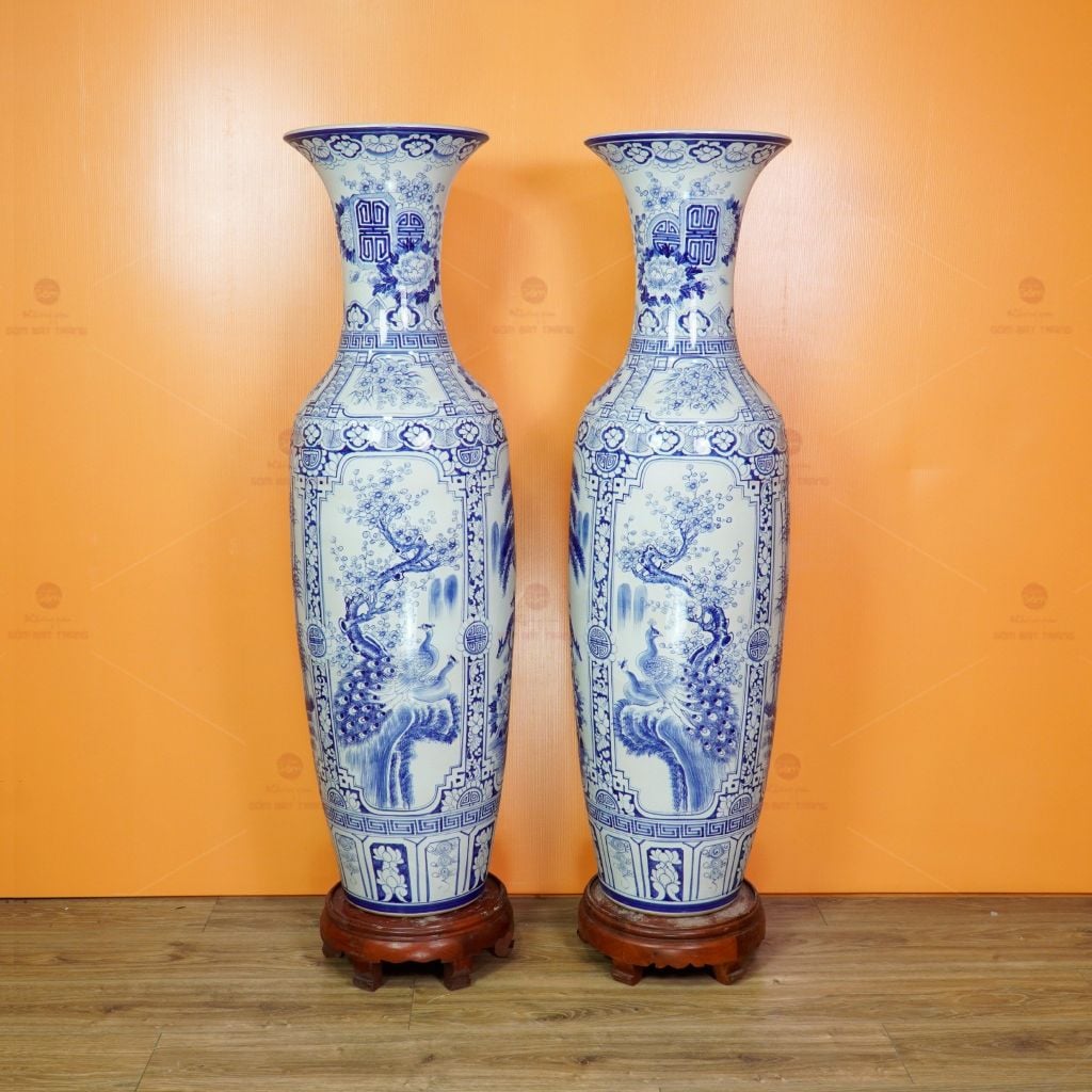 Lộc Bình Men Lam Tứ Quý