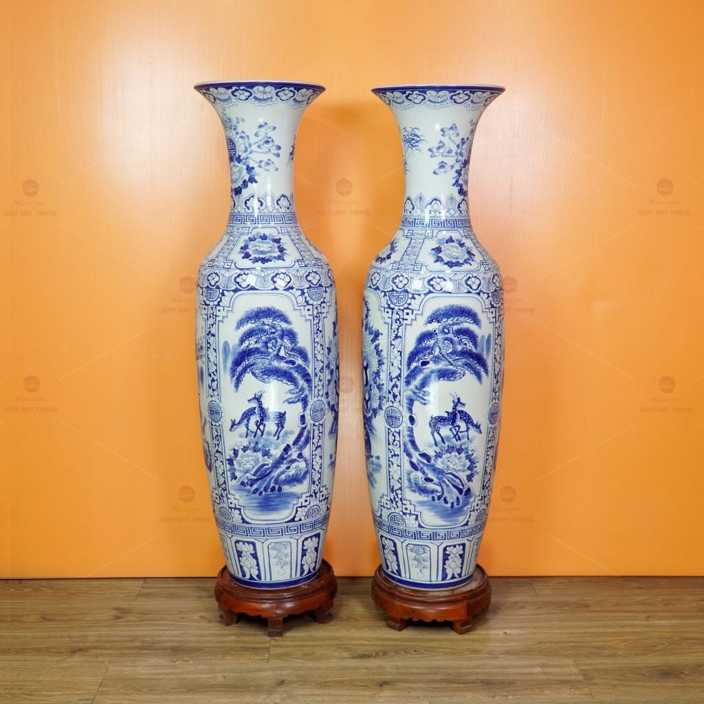 Lộc Bình Men Lam Tứ Quý