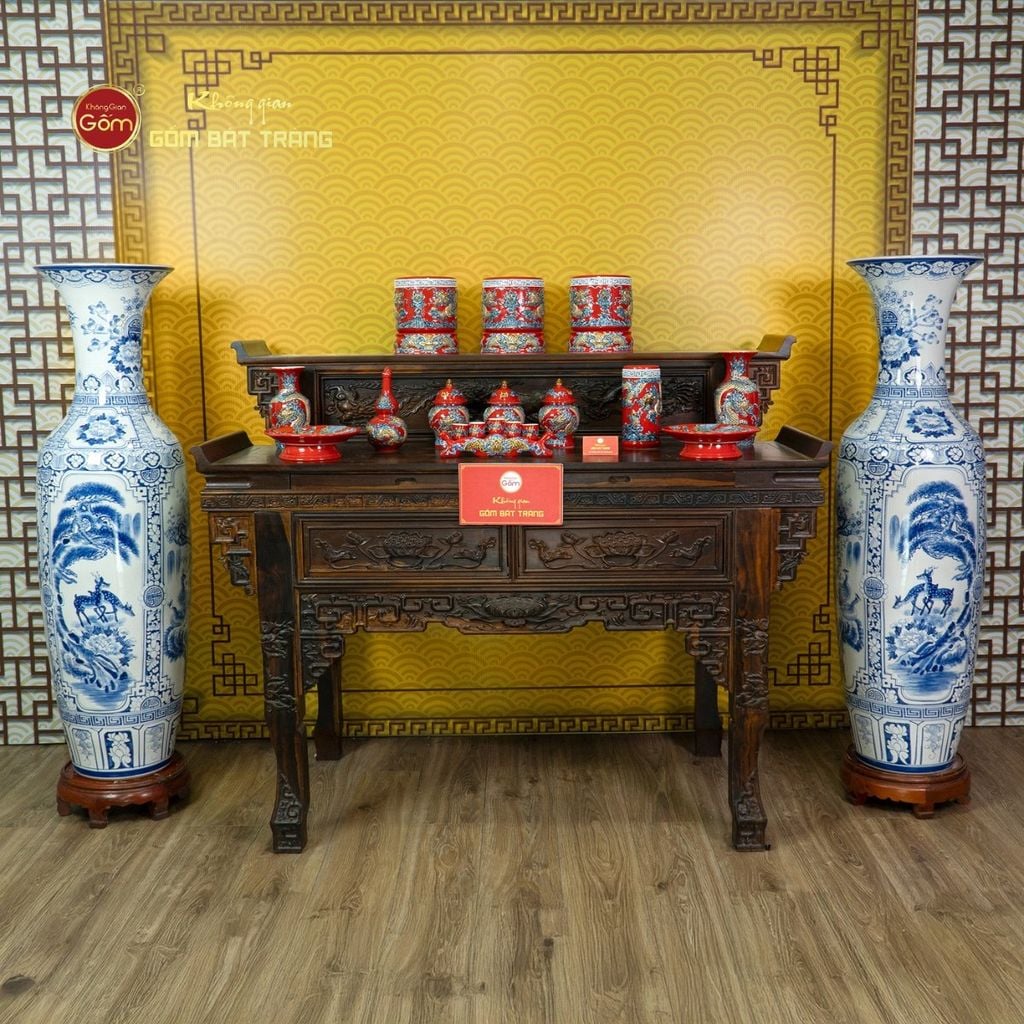 Lộc Bình Men Lam Tứ Quý