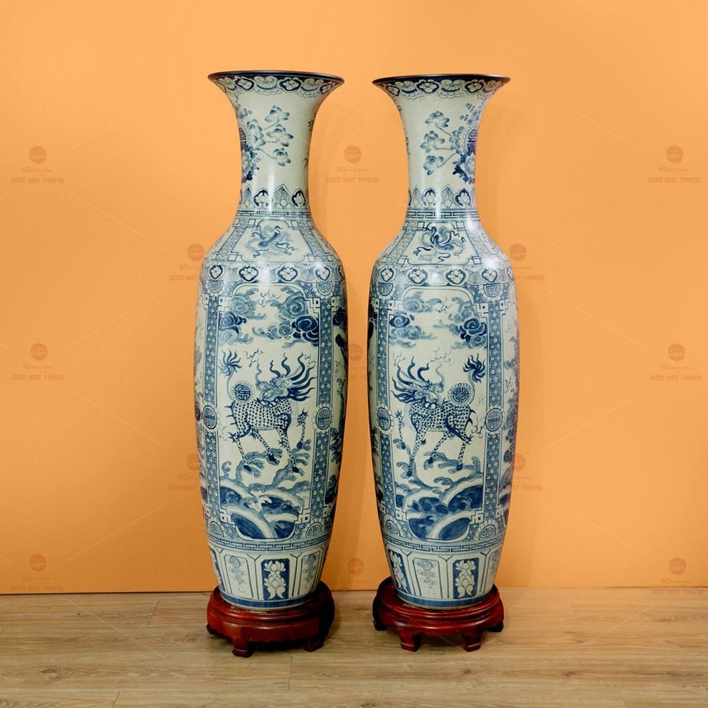 Lộc Bình 1M4 Men Rạn Tứ Linh