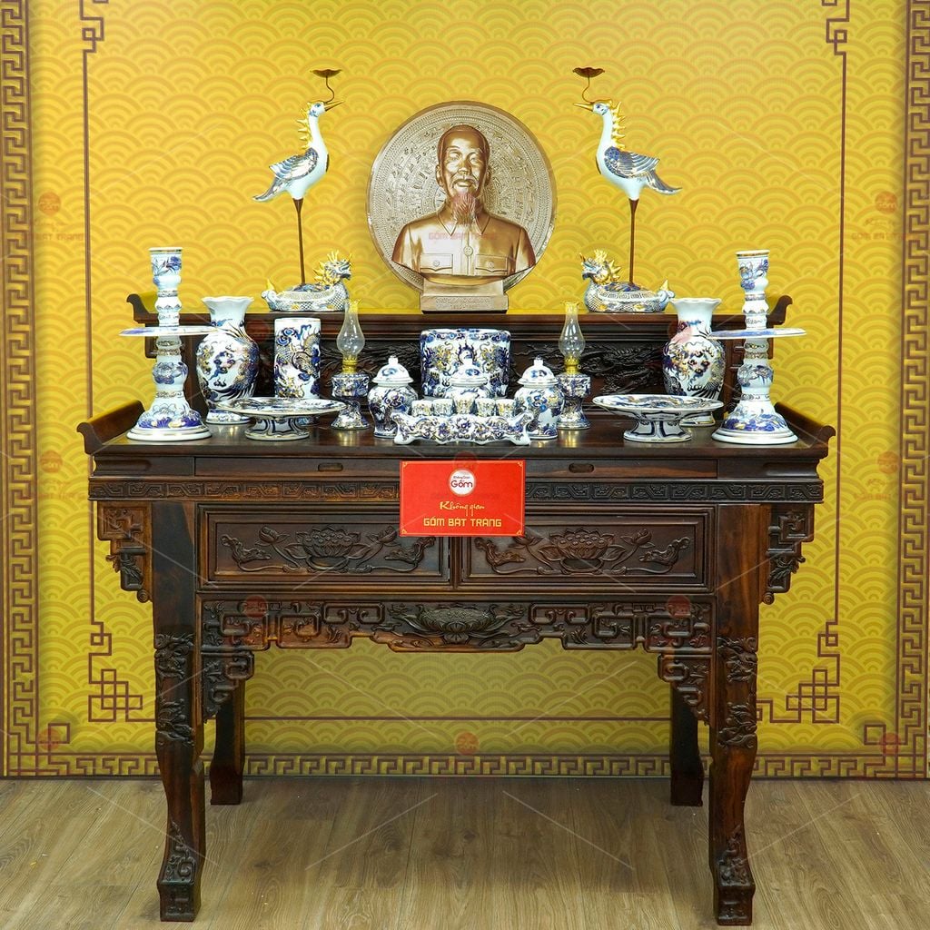 [Set Cao Cấp] Bộ Đồ Thờ Bác Hồ Men Lam Nổi Vẽ Vàng (16 món)