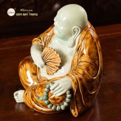 Tượng Di Lặc Ngồi Cầm Quạt