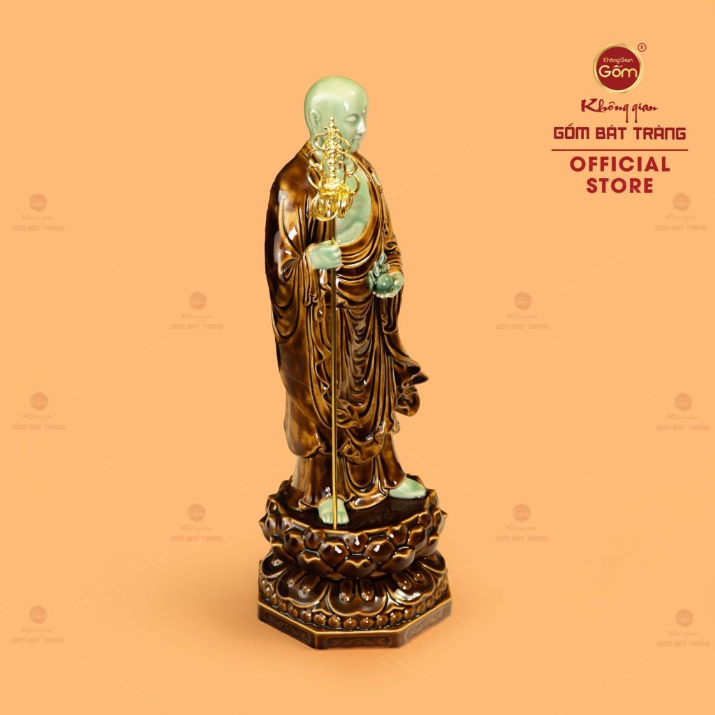 Tượng Địa Tạng Vương Bồ Tát Cầm Tích Trượng Minh Châu