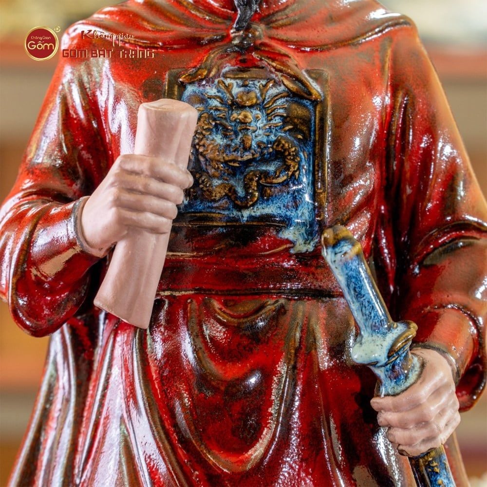 Tượng Hưng Đạo Đại Vương Trần Quốc Tuấn