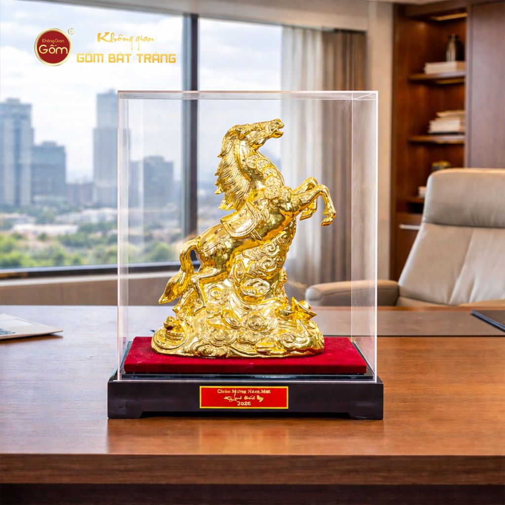 Tượng Linh Vật Ngựa Mạ Vàng