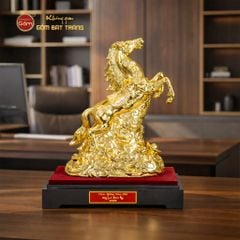 Tượng Linh Vật Ngựa Mạ Vàng