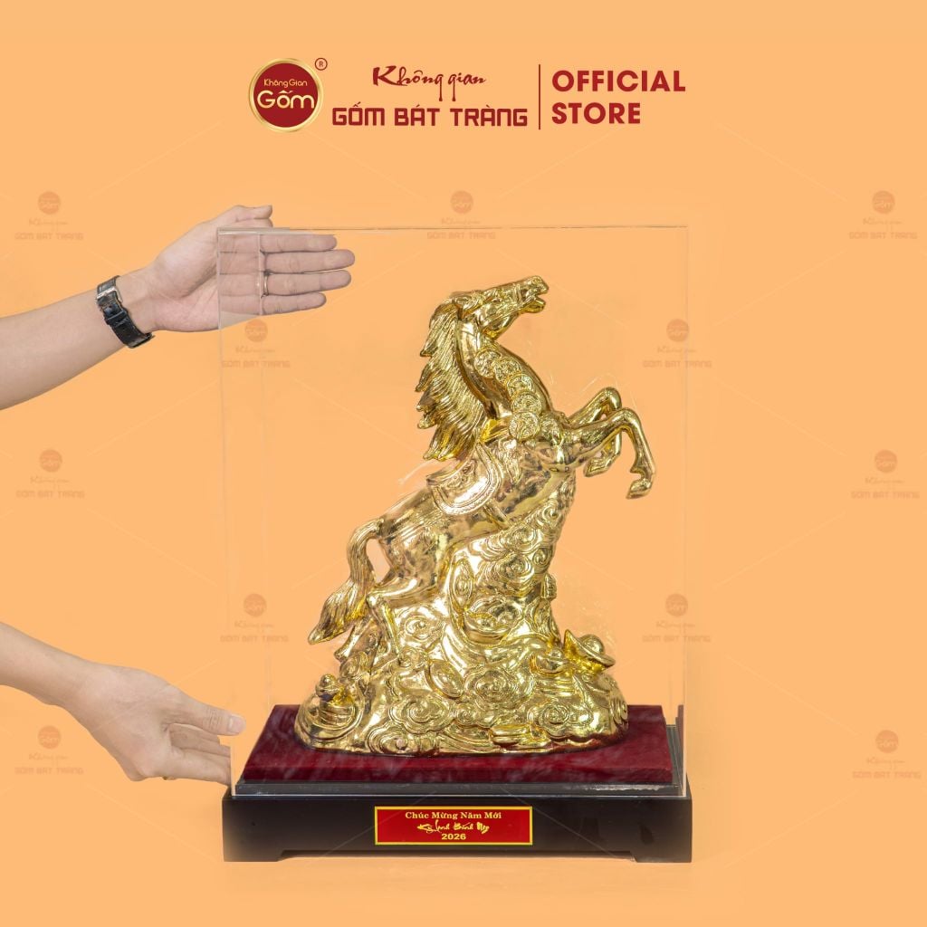 Tượng Linh Vật Ngựa Mạ Vàng