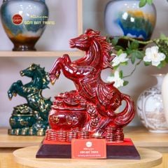 Tượng Ngựa Đỏ Xích Mã Tài Lộc Vẽ Vàng
