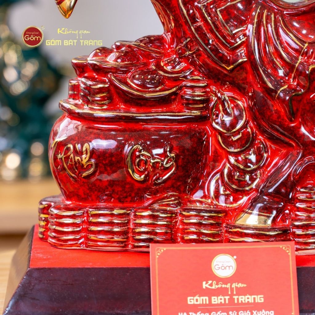 Tượng Ngựa Đỏ Xích Mã Tài Lộc Vẽ Vàng