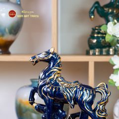 Tượng Ngựa Kim Mã Vân Mao Vẽ Vàng
