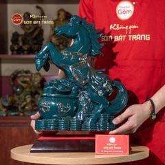 Tượng Ngựa Lục Mã Cát Tường Vẽ Vàng